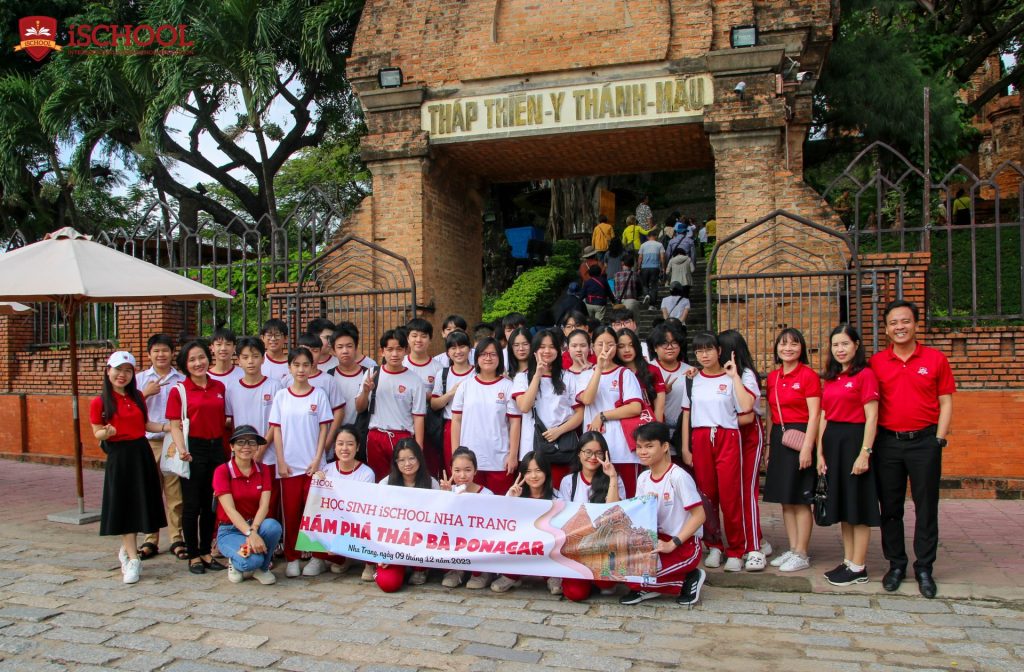 iSCHOOL NHA TRANG: HÀNH TRÌNH KHÁM PHÁ THÁP BÀ PONAGAR NHA TRANG