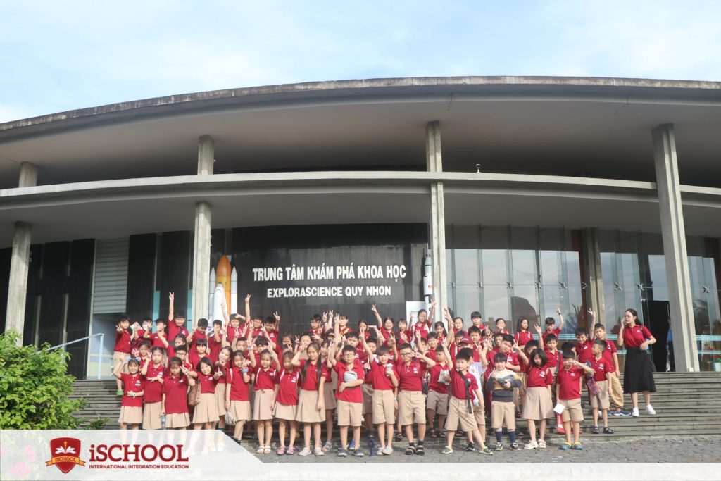 THAM QUAN TRUNG TÂM KHÁM PHÁ KHOA HỌC