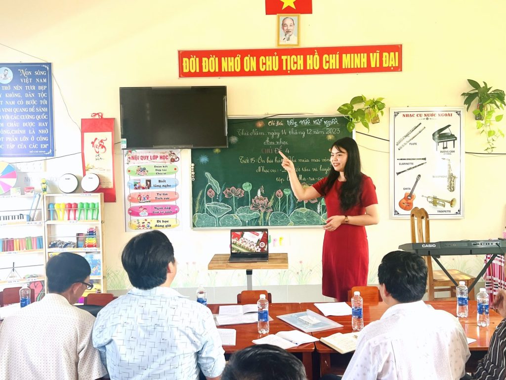 iSCHOOL LONG XUYÊN: CHIA SẺ CHUYÊN MÔN HỘI ĐỒNG CỐT CÁN ÂM NHẠC