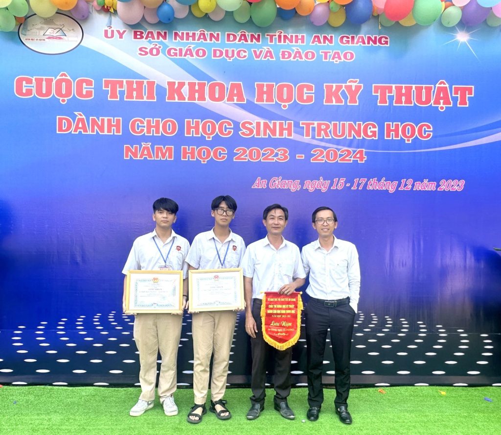 iSCHOOL LONG XUYÊN: ĐẠT GIẢI NHÌ CUỘC THI KHOA HỌC KỸ THUẬT CẤP TỈNH DÀNH CHO HỌC SINH TRUNG HỌC NĂM HỌC 2023 – 2024