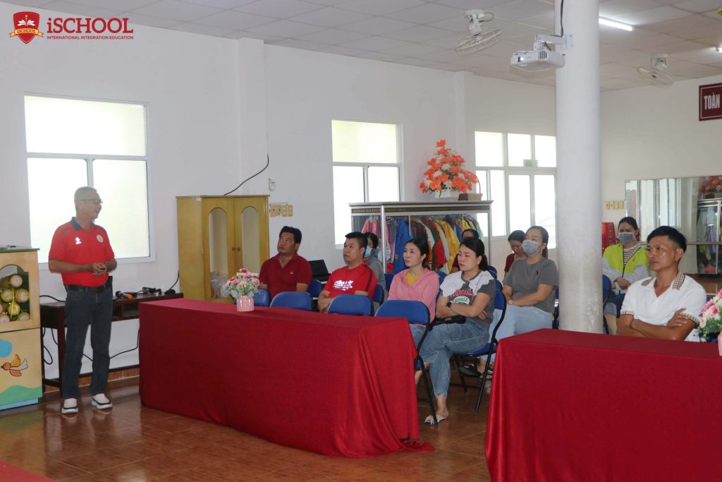 TIỂU HỌC iSCHOOL BẠC LIÊU: HỌP SƠ KẾT HỌC KÌ I VÀ TỔ CHỨC LỚP TIỀN TIỂU HỌC CHO KHỐI LỚP KINDY 5.1