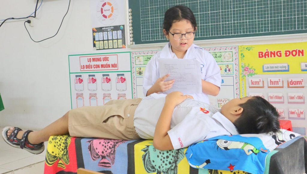 iSCHOOL LONG XUYÊN: CÓ GÌ THÚ VỊ TRONG TIẾT HỌC TIẾNG VIỆT CỦA HỌC SINH LỚP 4A