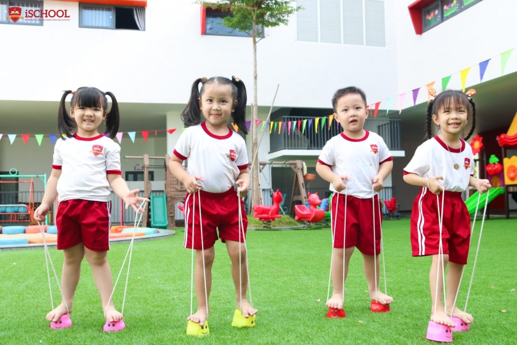 Nhiều hoạt động ngoại khoá, trải nghiệm giúp học sinh chủ động, sáng tạo, yêu thích việc học.
