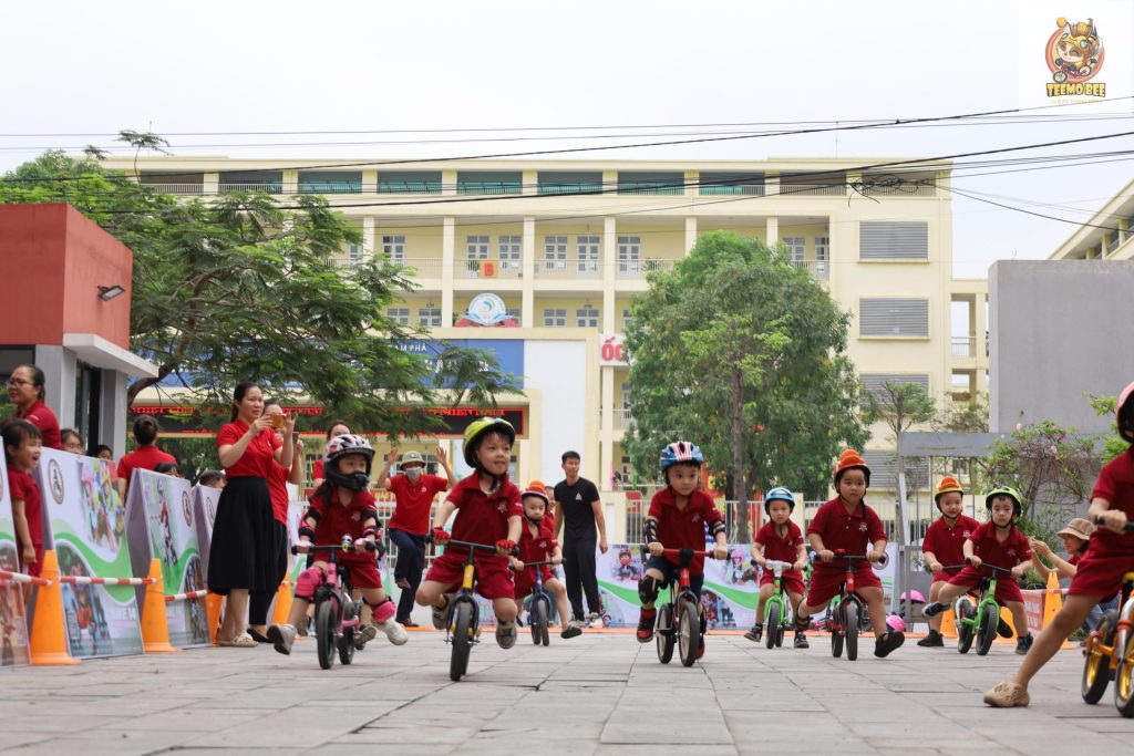 [MN- NGOẠI KHÓA] BÉ YÊU GIAO THÔNG – “GIẢI ĐUA XE THĂNG BẰNG iSCHOOL”