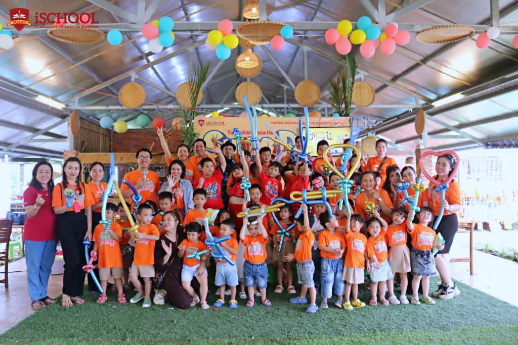 Gala tổng kết khóa hè iSchool Summer Up 2024