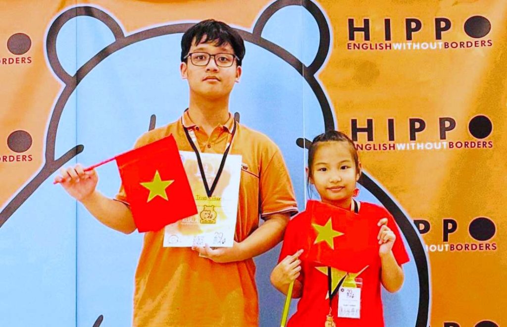 HAI HỌC SINH iSCHOOL QUẢNG TRỊ ĐẠT THÀNH TÍCH XUẤT SẮC TẠI KỲ THI TIẾNG ANH QUỐC TẾ HIPPO 2024