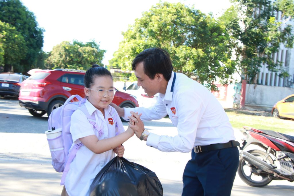 Back to iSchool: Chúng tớ đã sẵn sàng!
