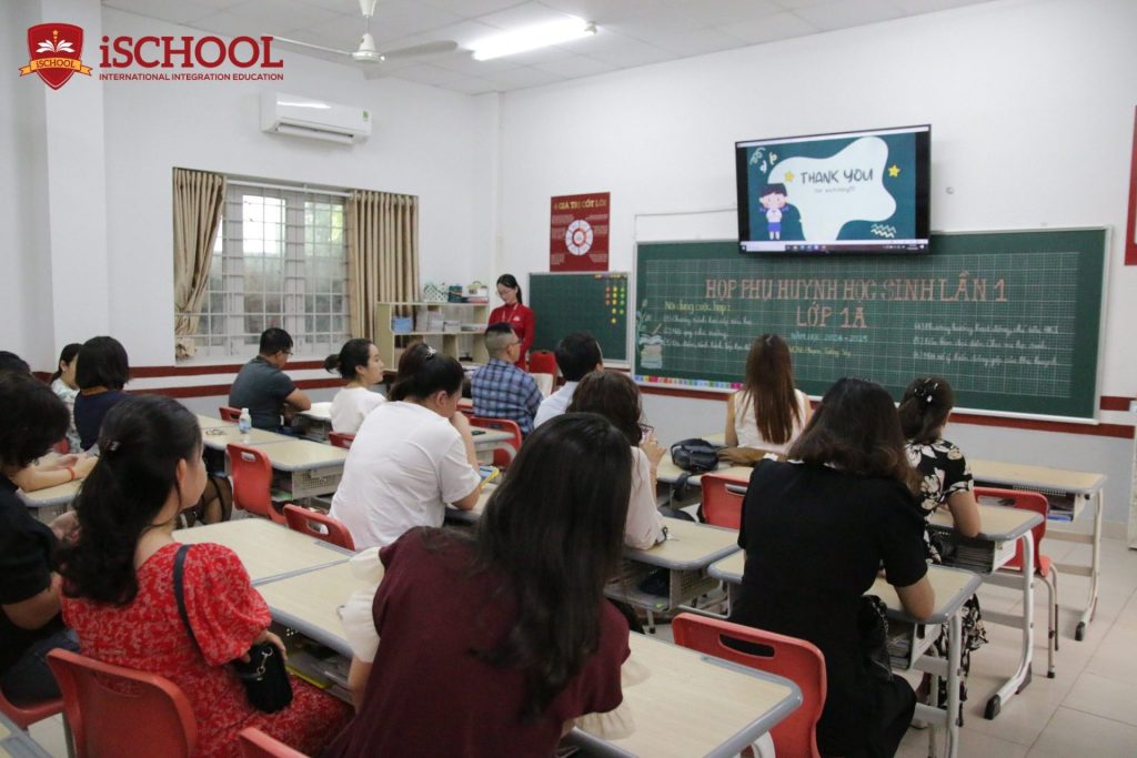 iSCHOOL NHA TRANG: TỔ CHỨC HỌP CHA MẸ HỌC SINH ĐẦU NĂM HỌC 2024-2025