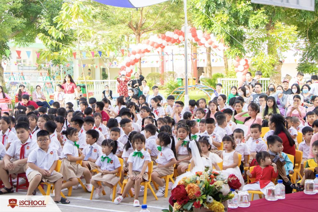 iSchool Trà Vinh Tưng Bừng Kỷ Niệm Ngày Nhà Giáo Việt Nam 20/11
