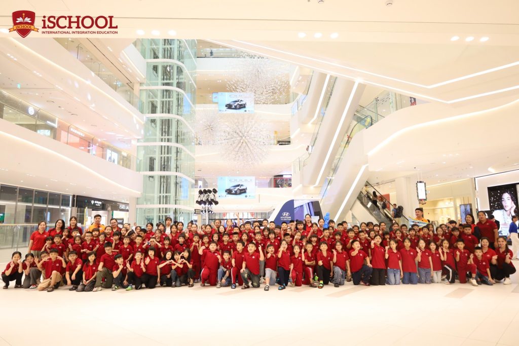 CÙNG ISCHOOL CẨM PHẢ BÙNG NỔ NIỀM VUI TẠI CHAMPION 1250 LOTTE MALL TÂY HỒ