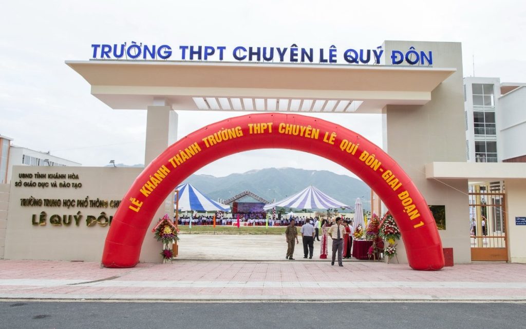 các trường THPT ở Nha Trang
