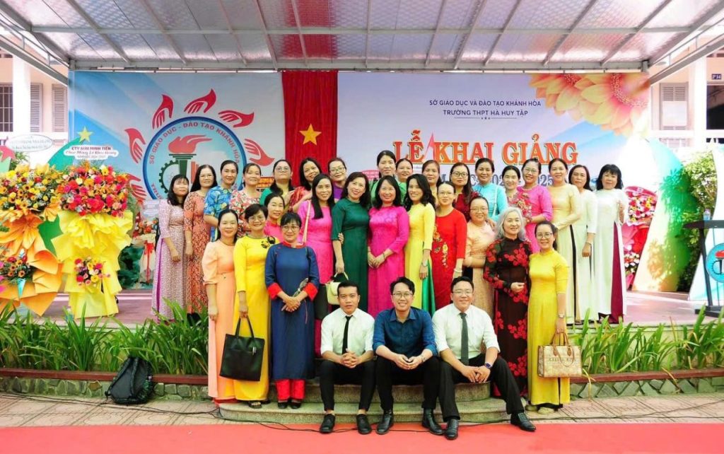 các trường THPT ở Nha Trang

