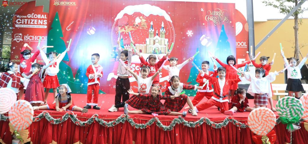 iSchool Ninh Thuận Tưng Bừng Tổ Chức Lễ Hội Giáng Sinh 2024 “iSchool Jingle Bell: Những chú tuần lộc đáng yêu”