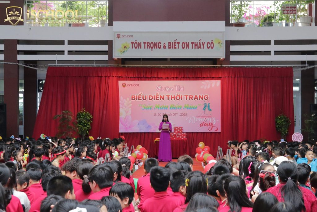 iSCHOOL NHA TRANG: TỔ CHỨC NHIỀU HOẠT ĐỘNG SÔI NỔI CHÀO MỪNG NGÀY QUỐC TẾ PHỤ NỮ 08/03