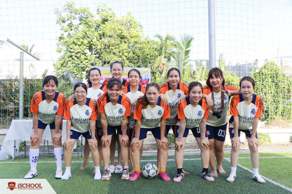 NGÀY 8/3 SÔI ĐỘNG TẠI iSCHOOL TRÀ VINH