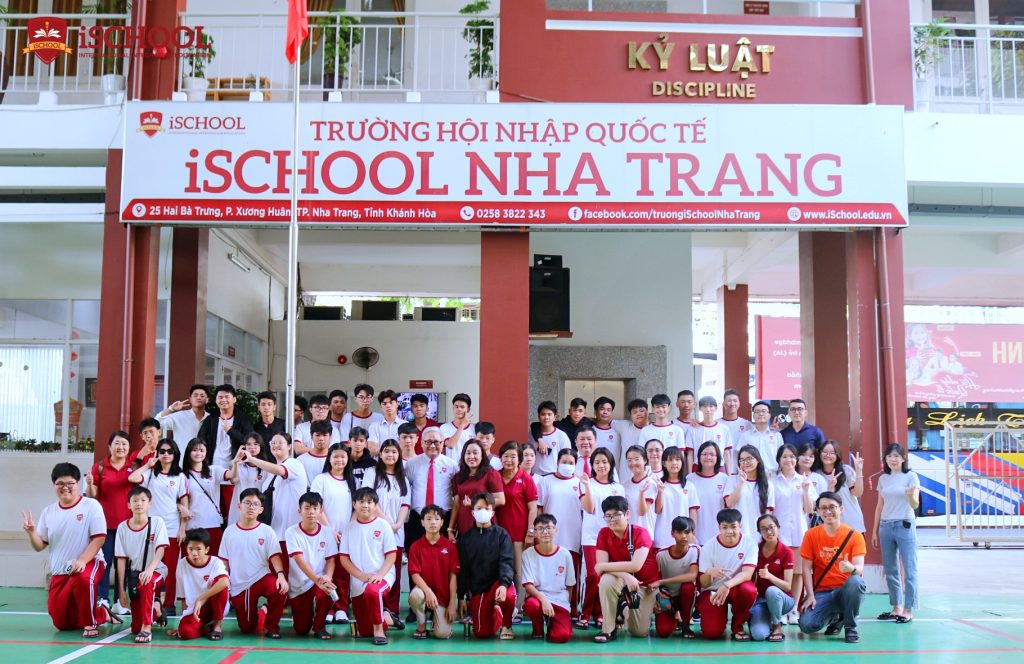 iSCHOOL NHA TRANG: HÂN HOAN CHÀO ĐÓN ĐOÀN GIÁO VIÊN VÀ HỌC SINH iSCHOOL RẠCH GIÁ