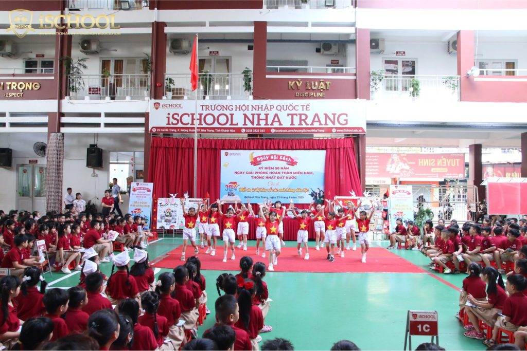 iSCHOOL NHA TRANG: TỔ CHỨC THÀNH CÔNG NGÀY HỘI SÁCH 2025 – TỰ HÀO TRANG SỬ VIỆT