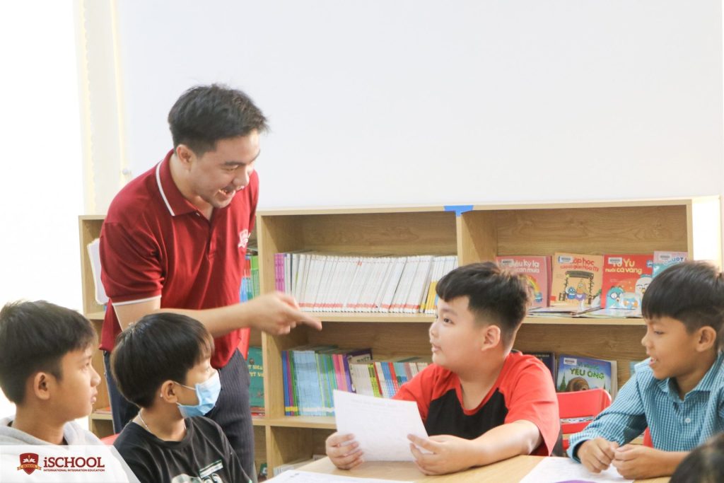 HOẠT ĐỘNG SÔI NỔI HÀNG TUẦN TỪ CLB TIẾNG ANH iSCHOOL TRÀ VINH