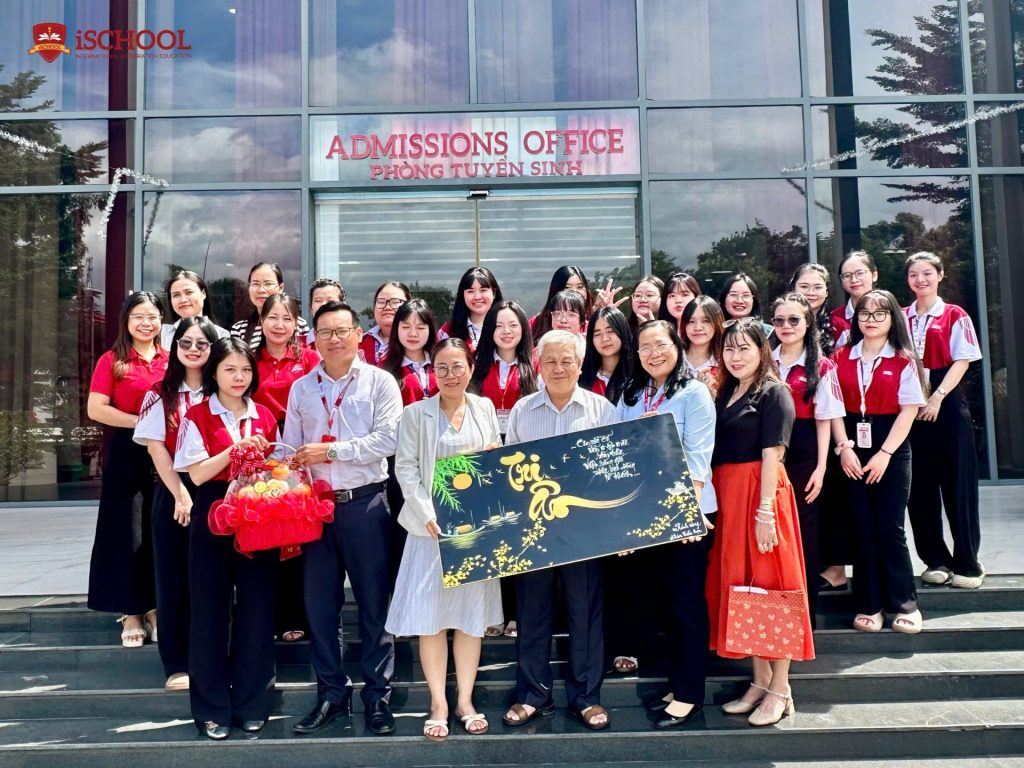 iSchool Ninh Thuận – môi trường thực tập giàu cảm hứng và nhân văn