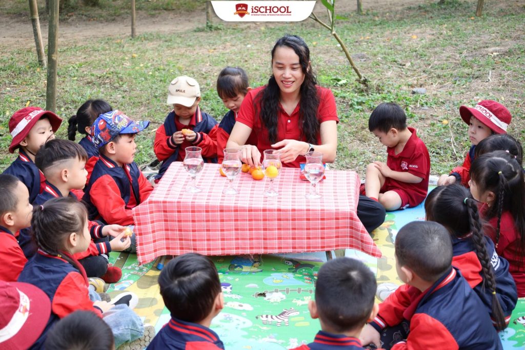 TRẢI NGHIỆM CÙNG TRÁI CAM – GIỜ HỌC THÚ VỊ CỦA iSERS NHÍ