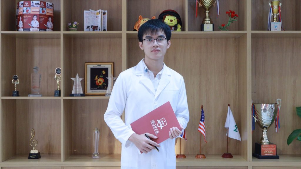 Nguyễn Kim Trung Quân - Cựu học sinh Trường Hội nhập Quốc tế iSchool Ninh Thuận, sinh viên Trường Đại học Y dược TP.HCM