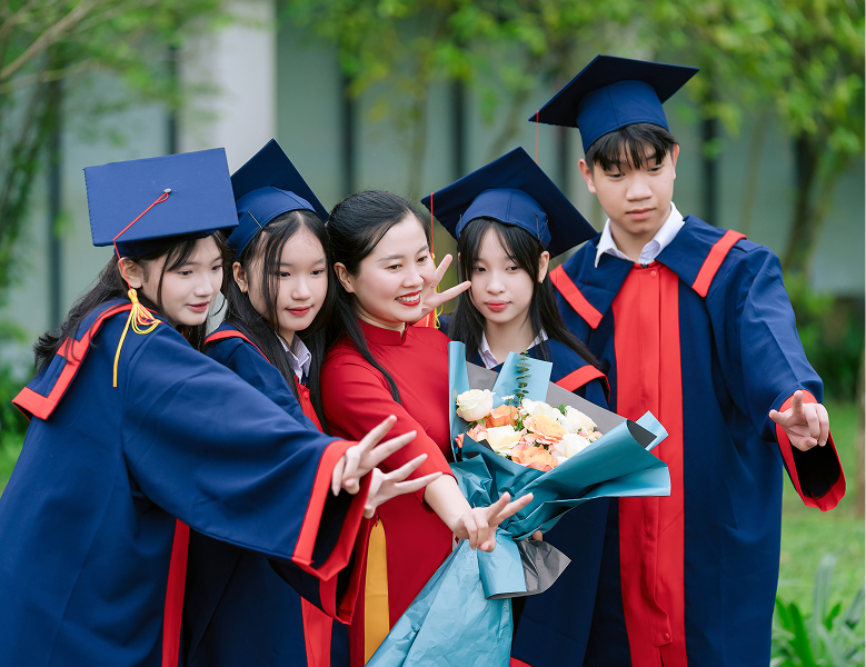 Học sinh iSchool trong các hoạt động học tập và trải nghiệm